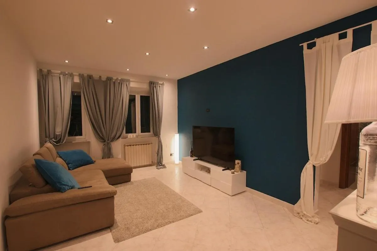 Apartament La Casa Di Alice Livorno